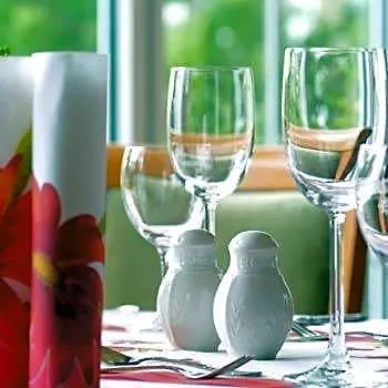 Hotel Akzent 3*